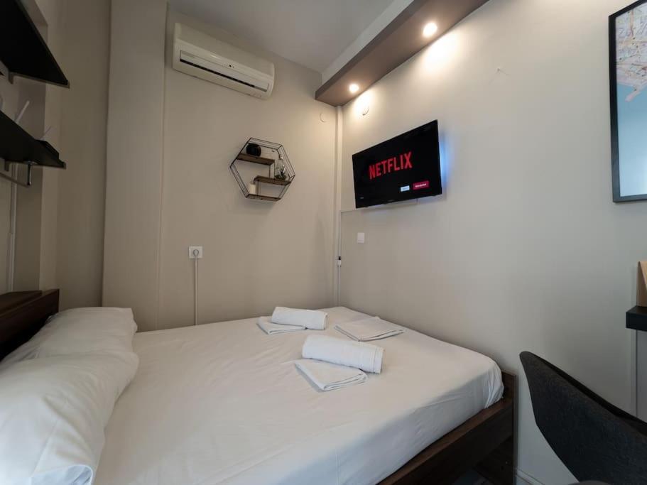 Bedcity Apartment In The Center Of Salonic Exterior foto